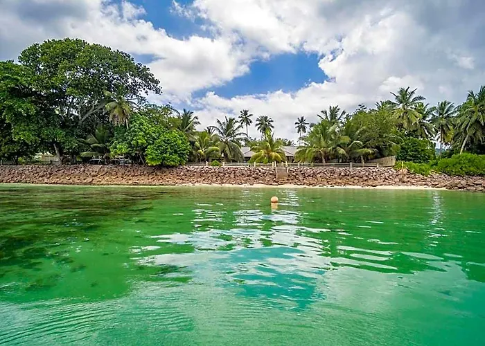 Fleur De Sel Hotel Anse Boileau